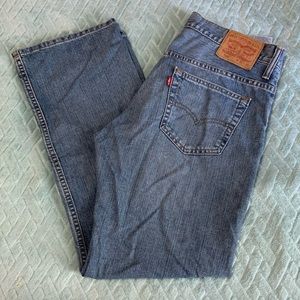 🔵 Men’s Levi Jeans 🔵